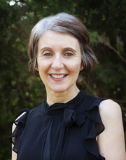 Headshot of Graciela Caneiro-Livingston